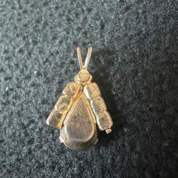 Vintage Bug Charm Jewelry Pendant Necklace Emerald Green Stone Teardrop Statemen - Picture 3 of 6
